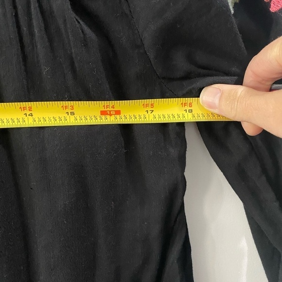 Women's Black Midi Shift Dress Floral Embroidered Boho Balloon Sleeve Size M - Picture 4 of 7